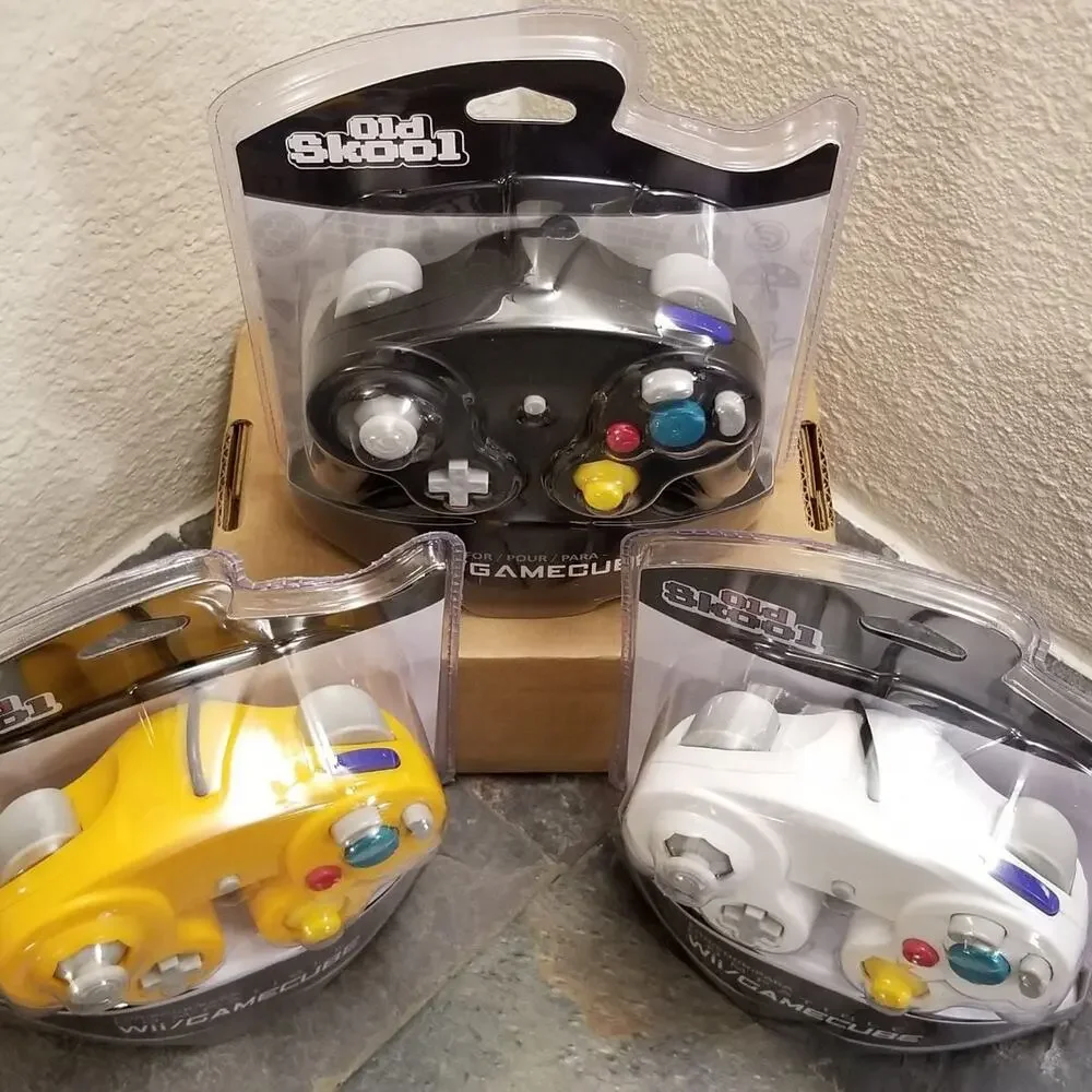 3 Gamecube Controllers - 3 Colors Bundle (NEW) - Orange White Black - Nintendo